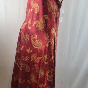 Red JONES NEW YORK Intimates Gown, Size Large